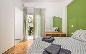 Stylish Luxury Apartment At Ampelokipi Metro Station